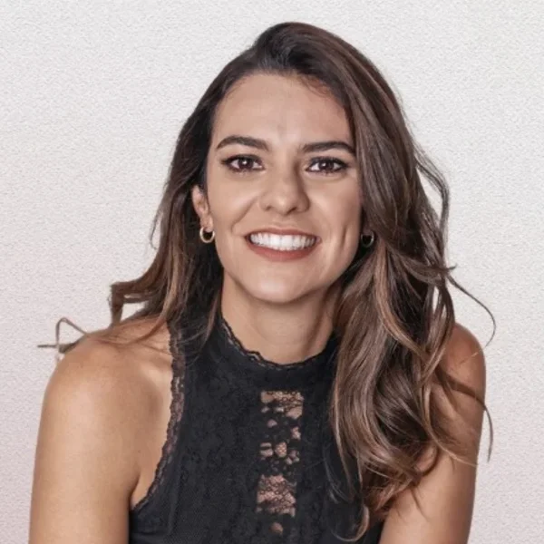 Aline de Rosa​