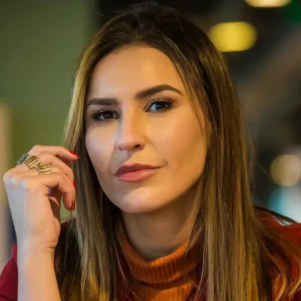 Ana Tomich​