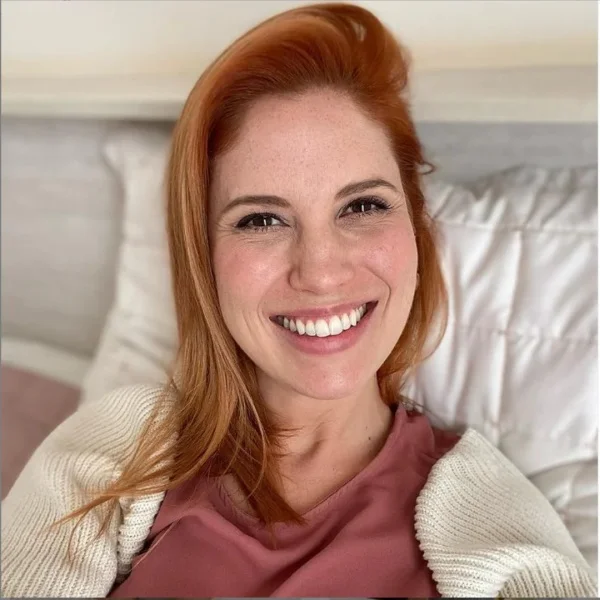 Clara Freitas​